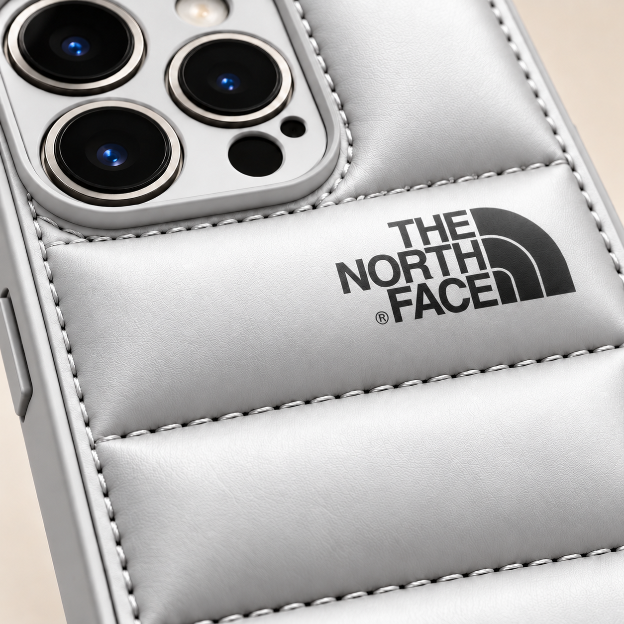 Puffer Case – Silber